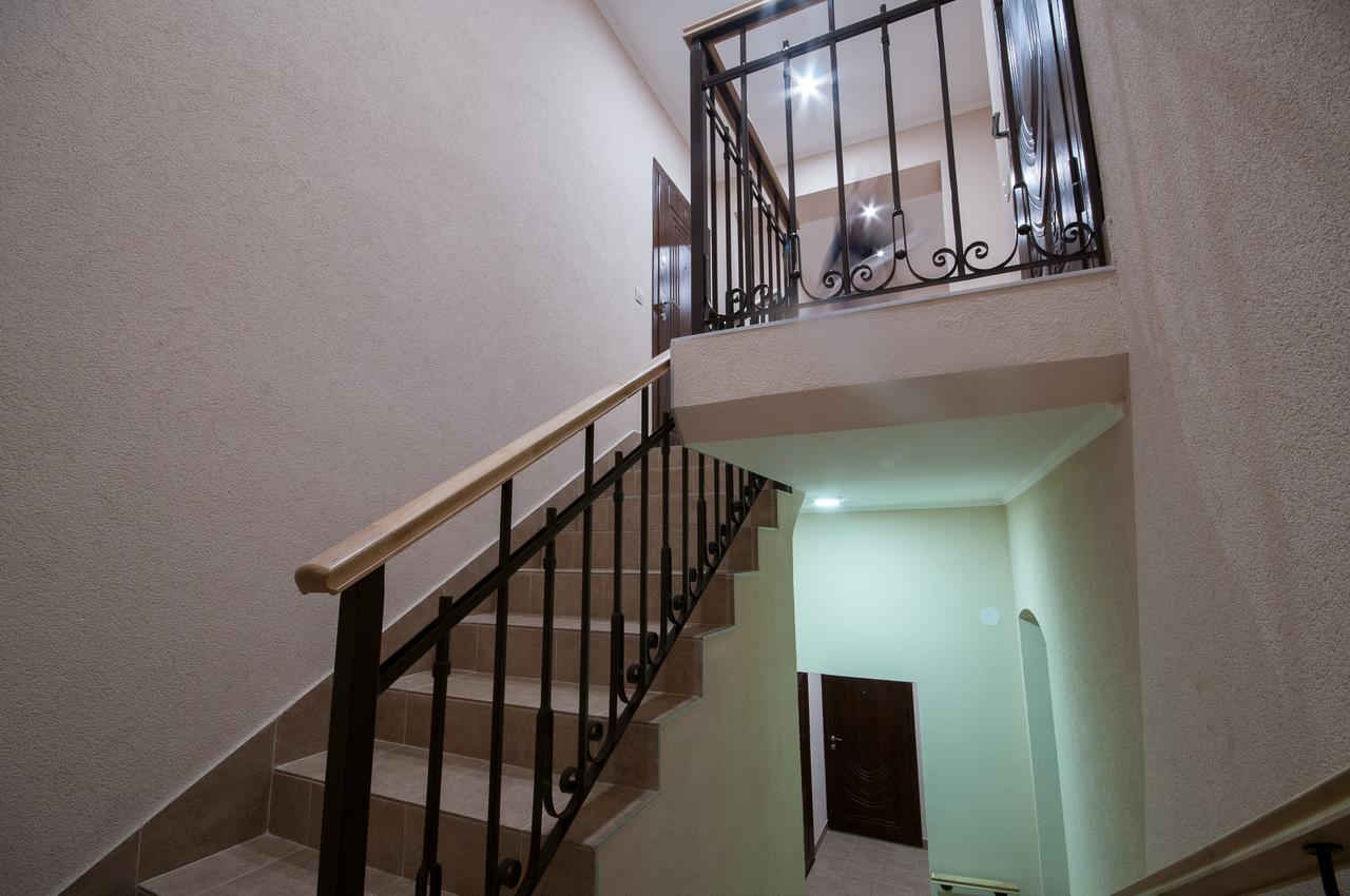 Wonderful Flat On City Center Uzhhorod Exterior photo